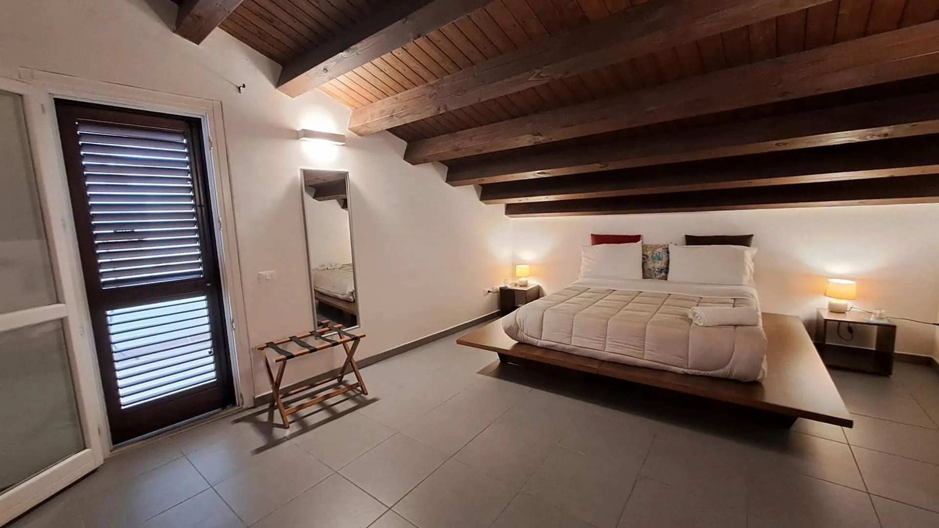 Guest house Sopramoltivolti Hotel Palermo